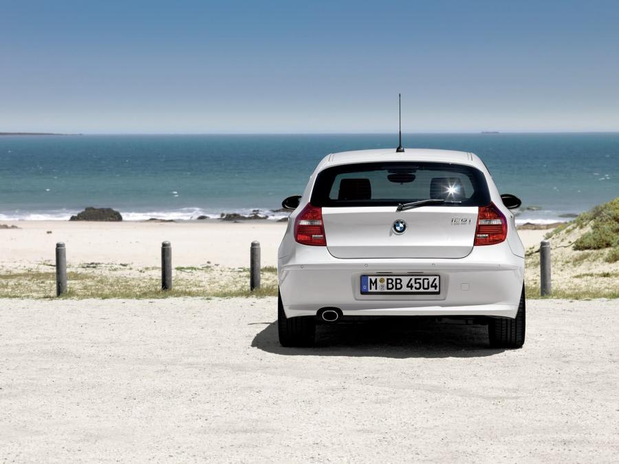  BMW 120i 3-Door 2007 года  (фото 39 из 70)